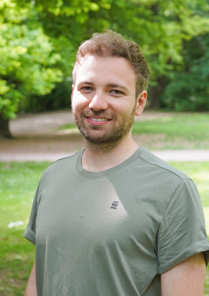 Porträt von Johannes Limmer. Unser CTO